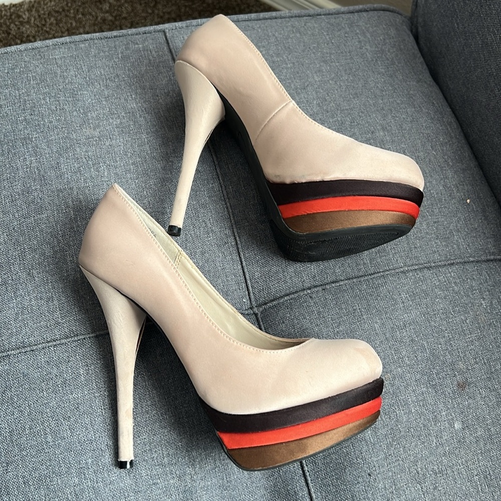 Just Fab platform pumps